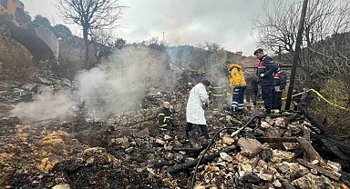 Burdur'da ev yangını: Yaşlı kadın hayatını kaybetti
