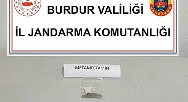 Burdur'da uyuşturucu ve kaçakçılık operasyonunda 2 şahıs tutuklandı