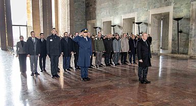 Bursa Ticaret Borsası, 100. yılında Anıtkabir'i ziyaret etti