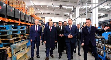 Bursa Valisi Demirtaş sanayicilerle buluştu
