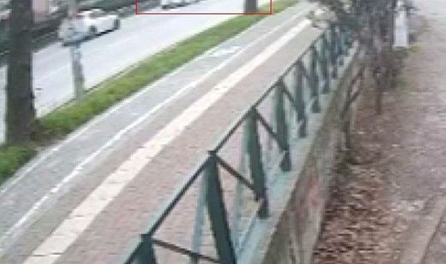 Bursa'da 8 araç birbirine girdi, o anlar kamerada