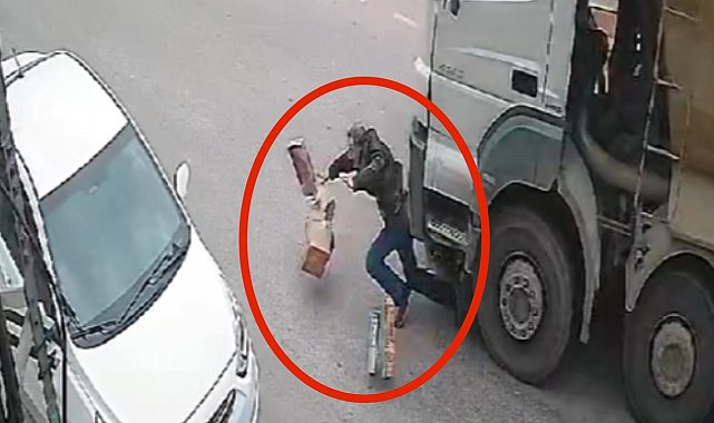 Bursa'da yolun karşısına geçmeye çalışan yaya hafriyat kamyonunun altında kaldı