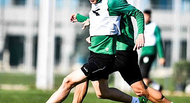 Bursasporlu futbolculardan moralli idman