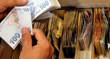 Bütçe Aralık'ta 842,5 milyar lira açık verdi