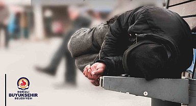 Büyükşehir evsizlere yardım elini uzatmaya devam ediyor