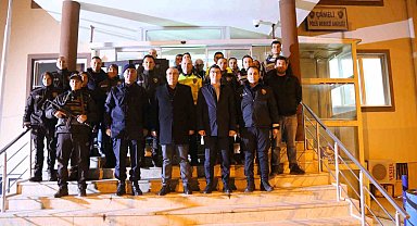 Çameli protokolü görevi başındaki personelleri yalnız bırakmadı