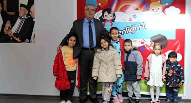 Çamelili çocuklar Başkan Arslan'ın tatil hediyesiyle sevindi