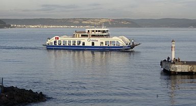 Çanakkale-Eceabat hattında bazı feribot seferleri iptal edildi