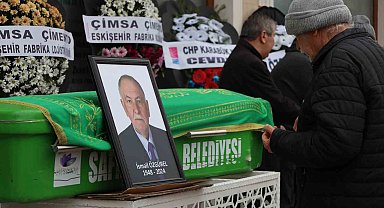 CHP meclis üyesi Özgürel toprağa verildi