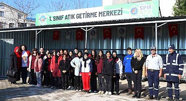 Çiftlikköy'de öğrenciler sıfır atık eğitim atölyesine katıldı