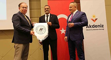 Cihat Yaycı Paşa'ya "Barbaros" onuru