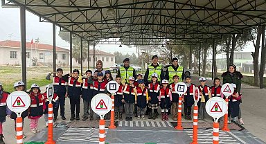 Çine'de öğrencilere trafik eğitimi