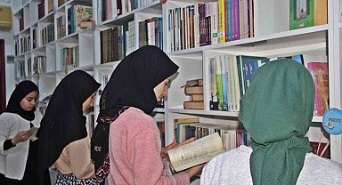 Cizre'de hafız öğrencilerin yararlanması için kütüphane açıldı