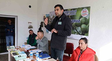 Datça'da Badem ve Zeytin üreticilerine eğitim
