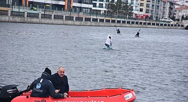 Denizi olmayan kentte -2 derecede kanoda olimpiyatlara hazırlanıyorlar