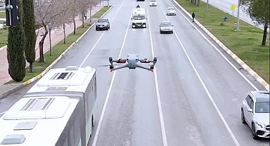 Denizli'de dron ile havadan trafik denetimleri sürüyor