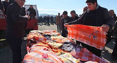 Deveci aksesuarı geçim kaynağı oldu