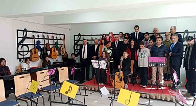 Didim'de 15 bin 76 öğrenci yarıyıl tatiline girdi