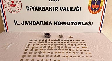Diyarbakır'da 130 adet tarihi obje ele geçirildi