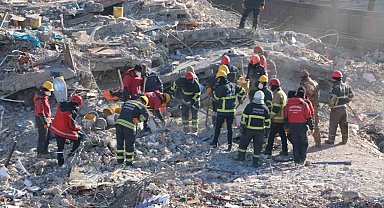 Diyarbakır'da depremde 100 kişiye mezar olan Hisami Apartmanı davasında 3 tutuklama