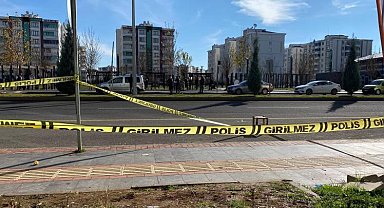 Diyarbakır'da parkta başlayan tartışma kanlı bitti: 2 kişi silahla yaralandı