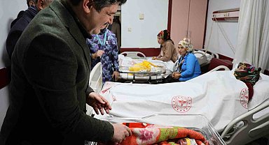 Diyarbakır'da yeni yılda 'Umut' ve 'Lina' dünyaya geldi