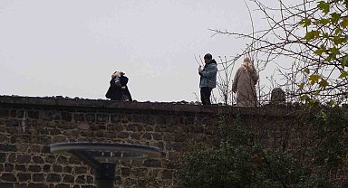 Diyarbakır'ın tarihi surlarında 'fotoğraf' tehlikesi