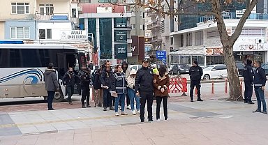 Dolandırıcılıkta yeni yöntem: "Sürümden kazanıp, şüphe çekmediler"