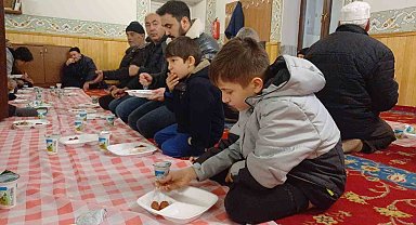 Düzce'de 113 yıllık kandil geleneği