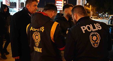 Edirne'de şok uygulamada didik didik aranan araçlarda silahlar ele geçirildi