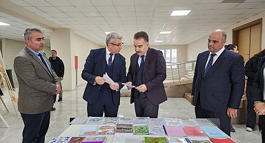 Edremit'te "Dilimizin Zenginlikleri" genç kuşaklara aktarılıyor