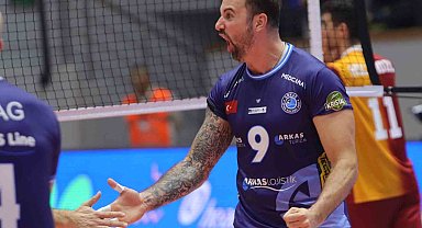 Efeler Ligi: Galatasaray: 1 - Arkas Spor: 3