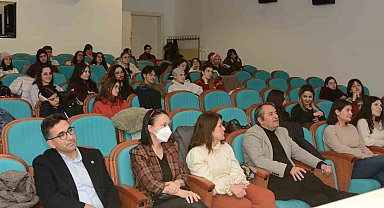 Eğitim Fakültesi'nde 'Fransızca Atasözü, Deyimler ve Ortaya Çıkış Öyküleri' konuşuldu