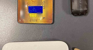 Ehliyet sınavında böcek ile kopya girişimi