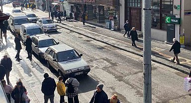 Ekipler caddedeki parklara izin vermedi