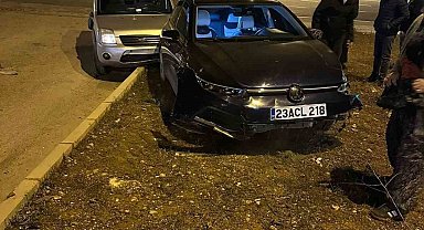 Elazığ'da trafik kazası: 2 yaralı