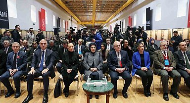 Emine Erdoğan, Valide Sultanlar Yazma Eserler Sergisi'nin açılışına katıldı