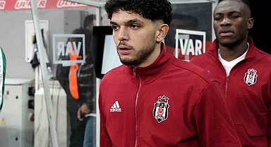 Emrecan Terzi, Beşiktaş formasını ligde ilk kez doğum gününde giydi
