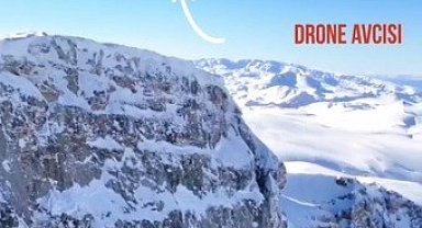 Erzincan'da kartal drone avladı