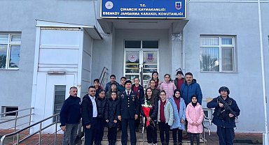 Esenköy'de öğrenciler şehitleri unutmadı