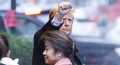 Eski ABD Başkanı Trump "zarar tazminatı" davasında ifade verdi