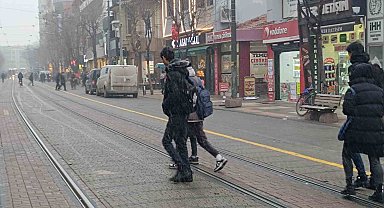 Eskişehir'de kar yağışı başladı