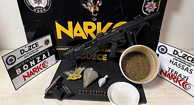 Eve yapılan baskında 460 gram uyuşturucu ele geçirildi
