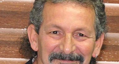 Gazeteci Erdal Çarboğa hayatını kaybetti