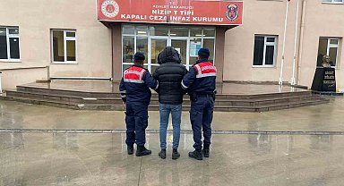 Gaziantep'te yasadışı göçmen taşıyan 2 organizatör yakalandı
