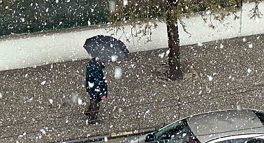 Gaziantep'te yılın ilk kar yağışı