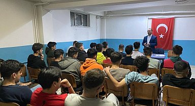 Gediz'de üniversite öğrencilerine bilet desteği
