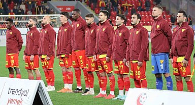 Göztepe, Çorum'da frene bastı