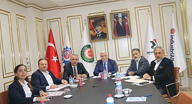 HAK EMEK-DER Yönetim Kurulu Başkanı Bayram Altun: "En düşük emekli maaşı asgari ücret seviyesine çekilmeli"