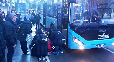 Halk otobüsünün yayaya çarptığı kaza kamerada